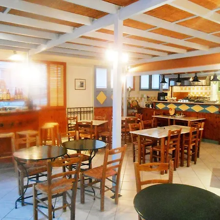 Fani Aparthotel *